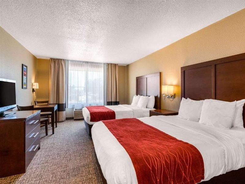 Comfort Inn Lathrop Stockton Airport Buitenkant foto