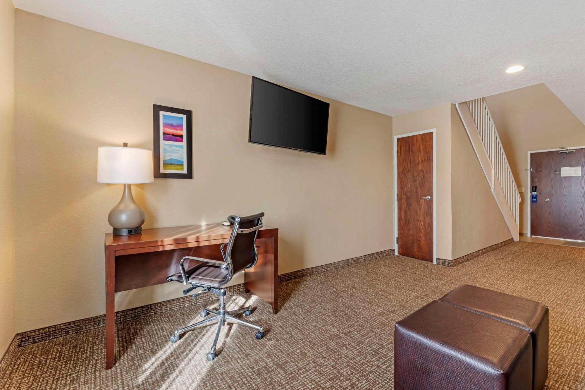 Comfort Inn Lathrop Stockton Airport Buitenkant foto