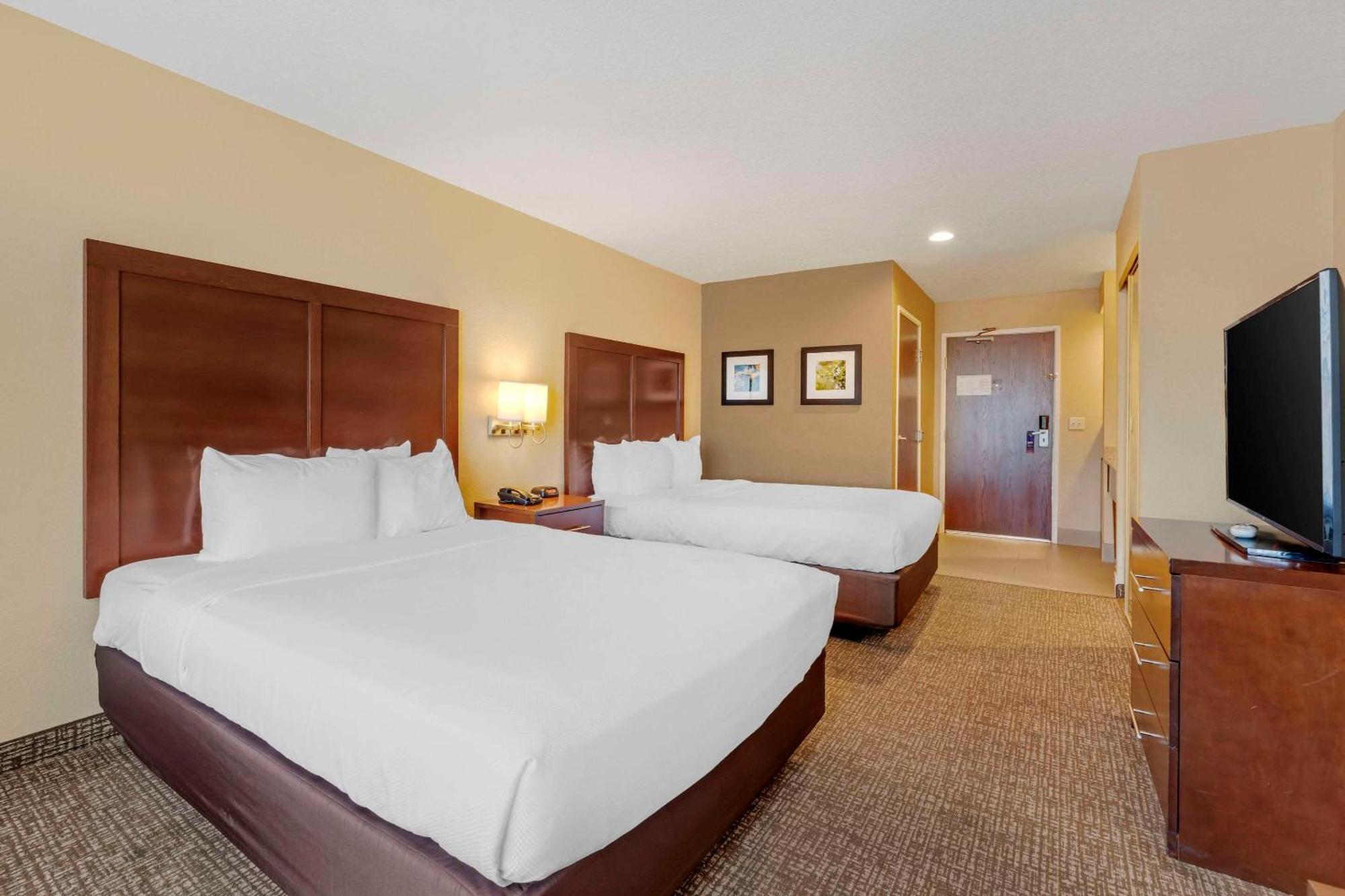 Comfort Inn Lathrop Stockton Airport Buitenkant foto