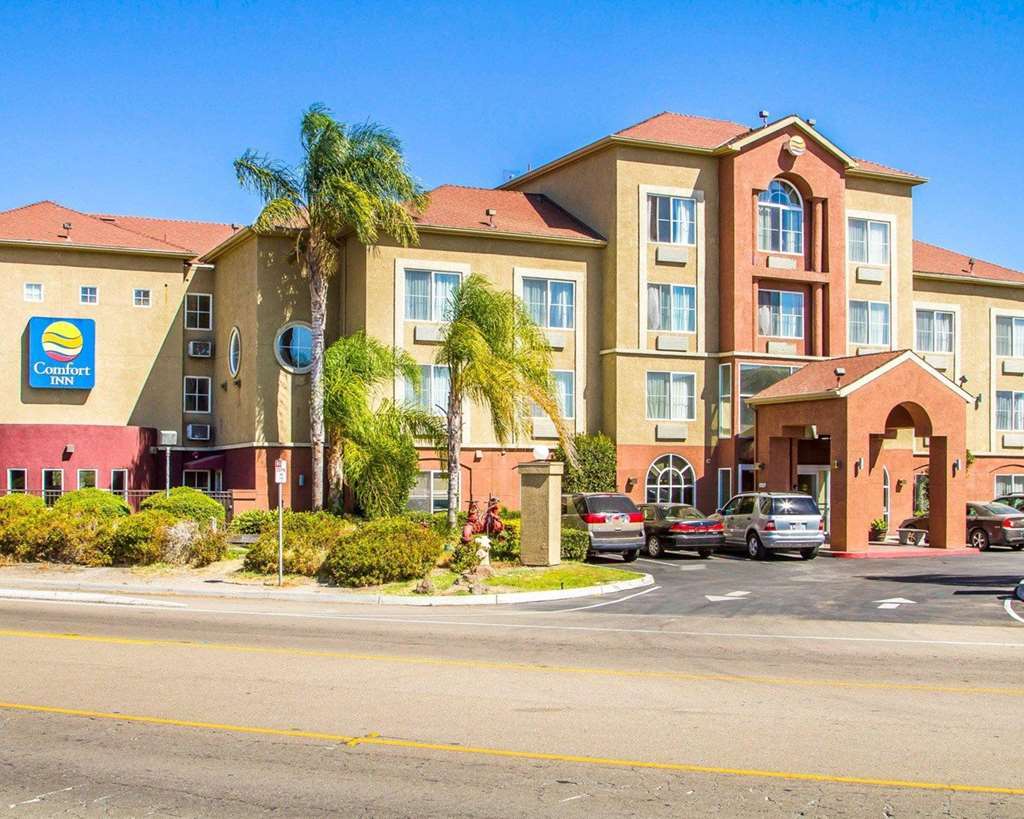 Comfort Inn Lathrop Stockton Airport Buitenkant foto